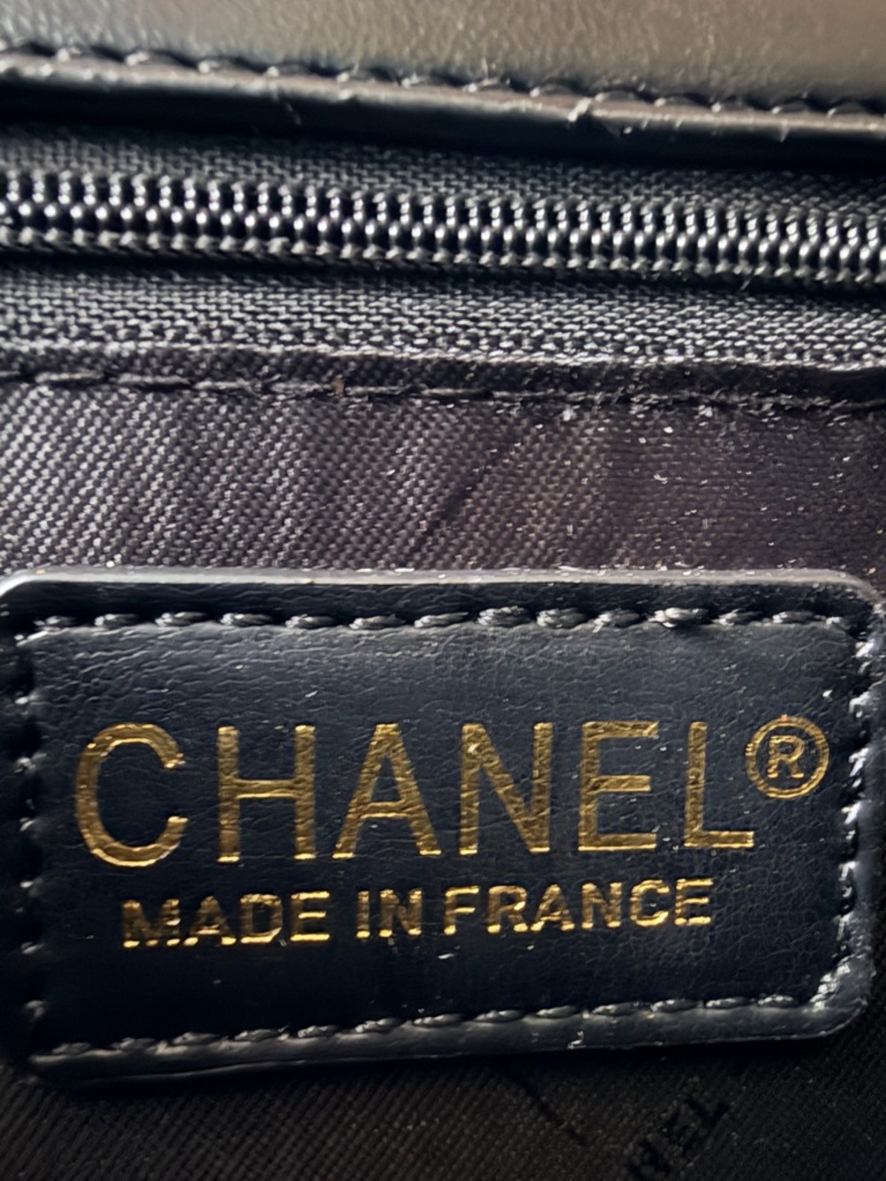 CHANEL Black Quilted Leather Crossbody Bag with Gold Hardware - Picture 13 of 16